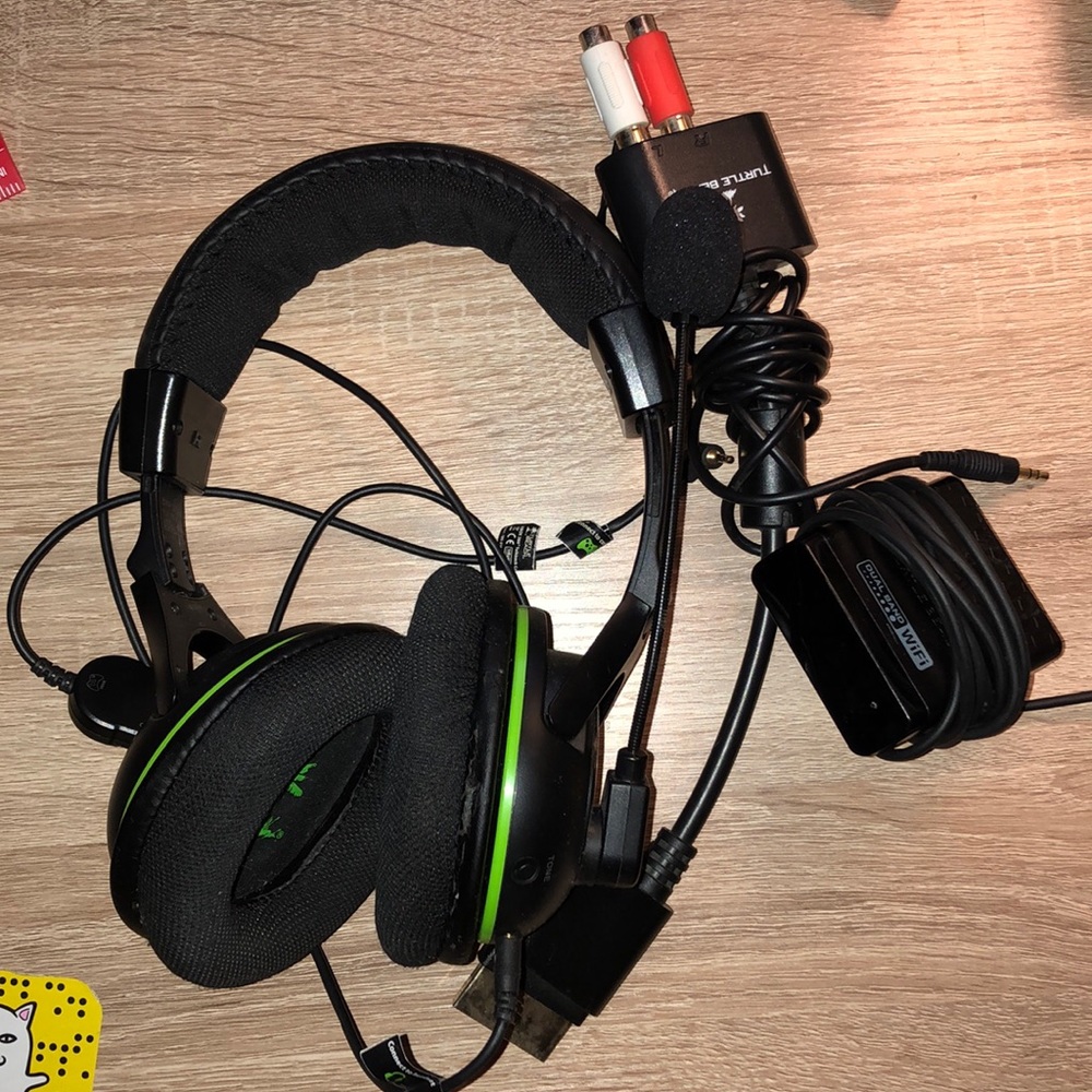 Selling xbox360 Turtle Beaches